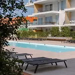 דירה Huswell - Very Pleasant With Communal Pool *