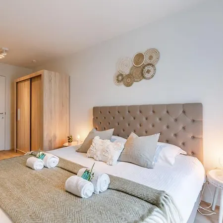 Appartement Huswell - Very Pleasant With Communal Pool Nieuwpoort